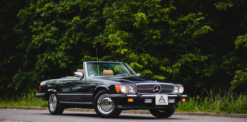 mazowieckie Mercedes-Benz SL cena 107000 przebieg: 172000, rok produkcji 1988 z Kalisz Pomorski